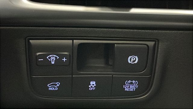 Used 2025 Hyundai Tucson SEL AWD/4WD image 34