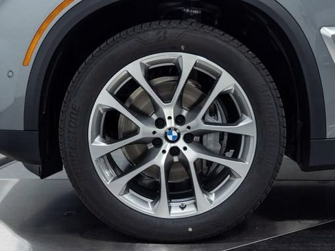 New 2026 BMW X5 xDrive40i w/ Premium Package AWD/4WD image 26