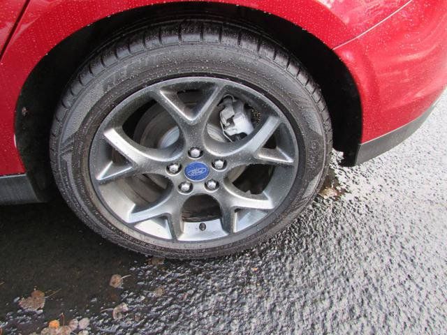 Used 2014 Ford Focus SE w/ Equipment Group 201A FWD image 18