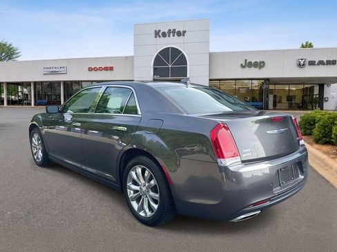 Used 2018 Chrysler 300 Limited w/ Safetytec Plus Group AWD/4WD image 4