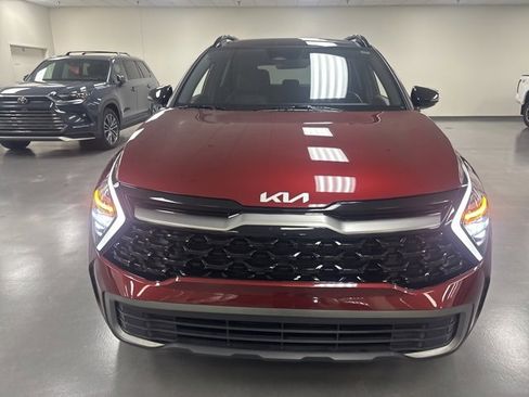 Used 2024 Kia Sportage X-Line w/ X-Line Premium Package image 2