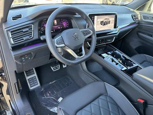New 2026 Volkswagen Atlas Cross Sport SEL Premium R-Line AWD/4WD image 23