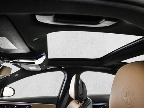New 2026 Mercedes-Benz E 53 AMG e 4MATIC Sedan image 17