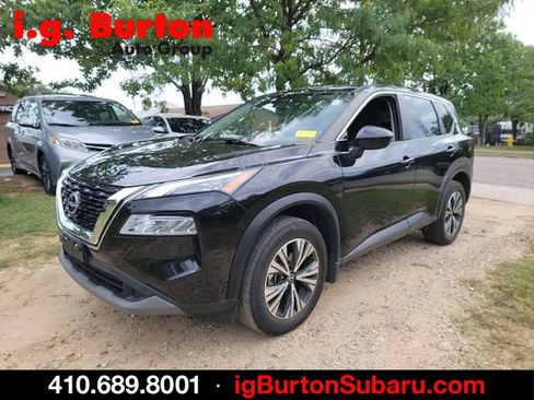 Used 2023 Nissan Rogue SV AWD/4WD image 3