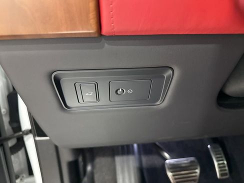 Used 2019 Land Rover Range Rover Autobiography AWD/4WD image 26