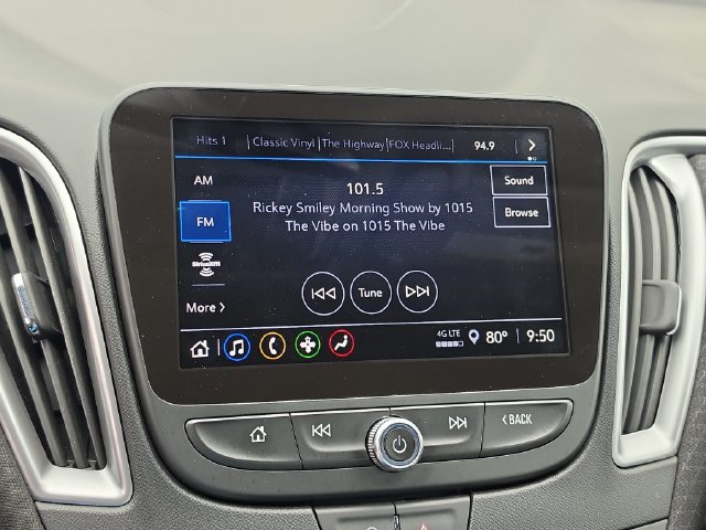 Used 2025 Chevrolet Malibu LT FWD image 21