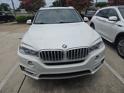 Used 2018 BMW X5 sDrive35i RWD image 2