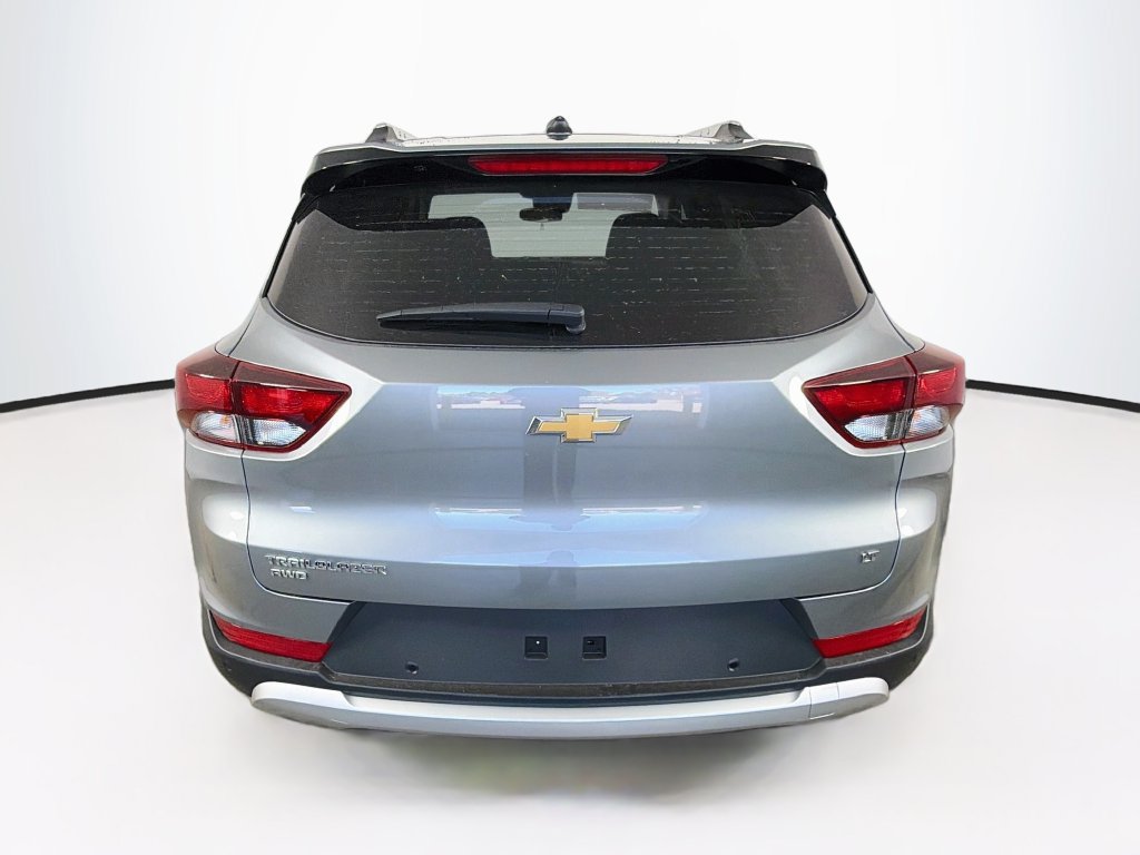 New 2026 Chevrolet TrailBlazer LT w/ LT Cold Weather Package AWD/4WD image 6