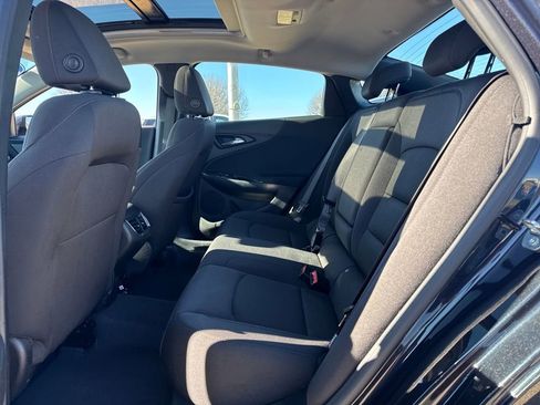 Used 2023 Chevrolet Malibu LT image 14