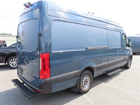 Used 2019 Mercedes-Benz Sprinter 170 image 16