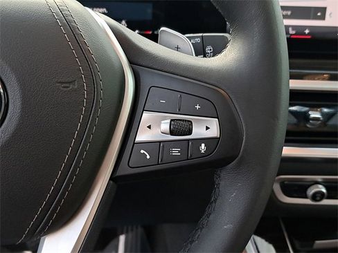 Used 2025 BMW X5 sDrive40i w/ Premium Package image 24