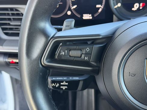 Used 2021 Porsche 911 Carrera image 36