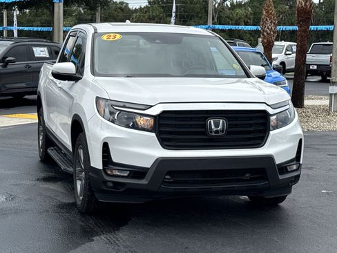 Certified 2023 Honda Ridgeline RTL image 3