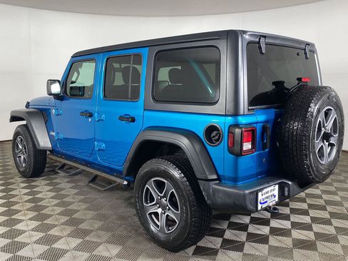 Used 2019 Jeep Wrangler Unlimited Sport S AWD/4WD image 4