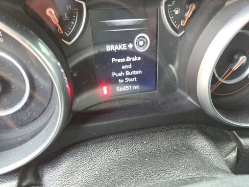 Used 2018 Jeep Wrangler Unlimited Sport AWD/4WD image 6
