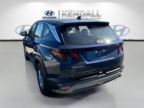 New 2026 Hyundai Tucson SE image 4