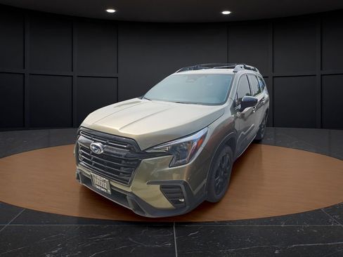 Used 2024 Subaru Ascent Onyx Edition AWD/4WD image 1