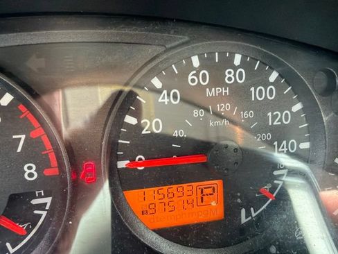Used 2019 Nissan Frontier SV RWD image 11