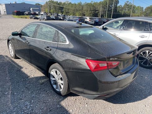 Used 2024 Chevrolet Malibu LT image 4