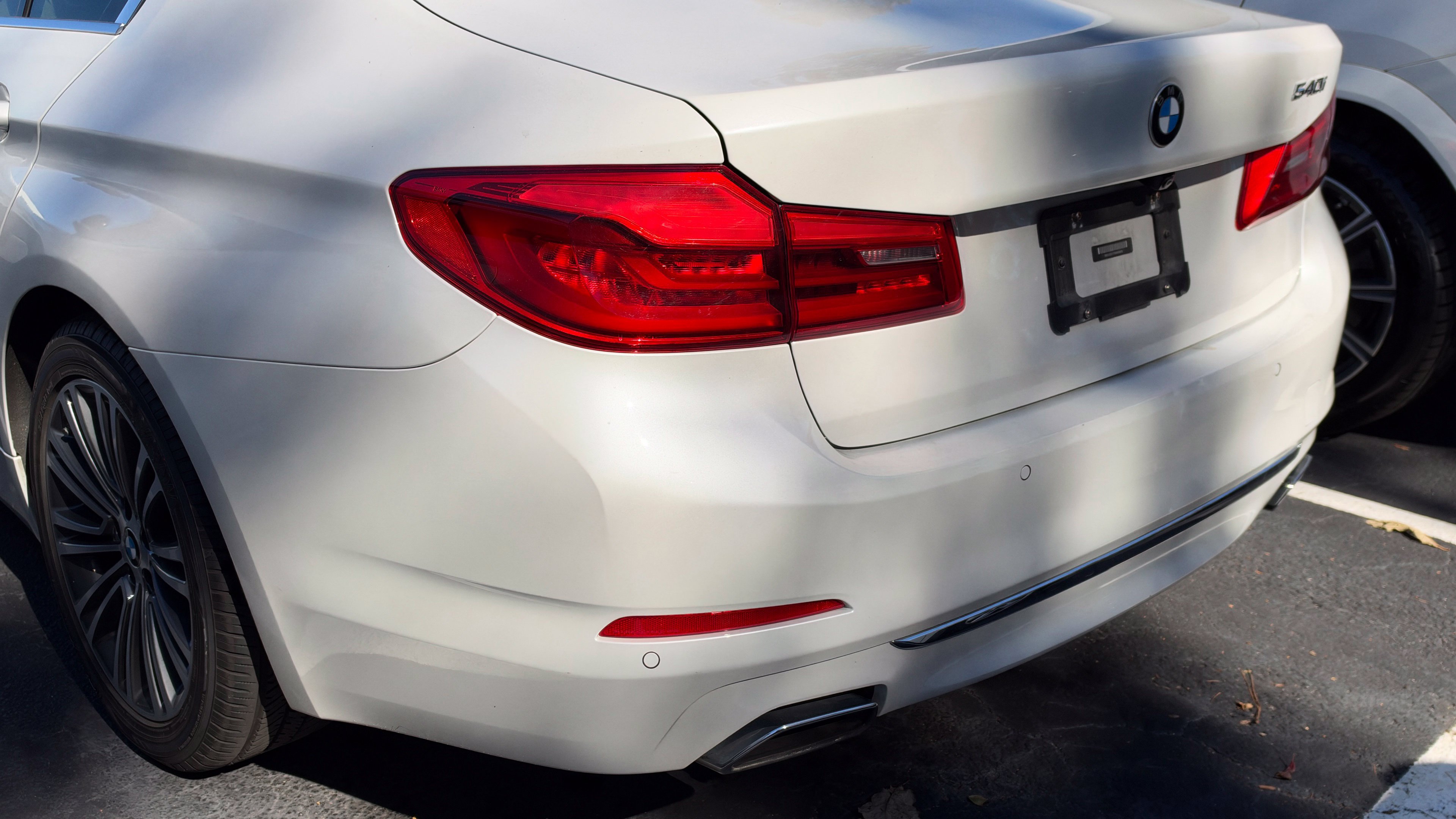 Used 2019 BMW 540i RWD image 9