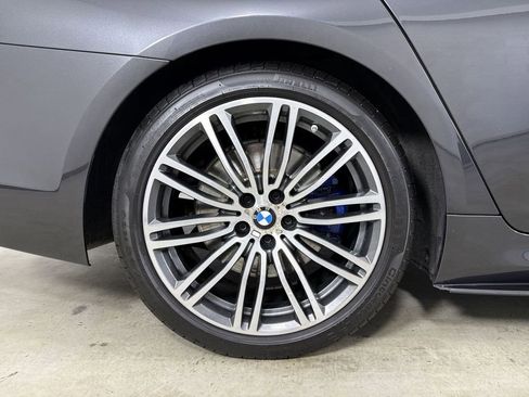Used 2019 BMW M550i xDrive w/ Premium Package 2 AWD/4WD image 16