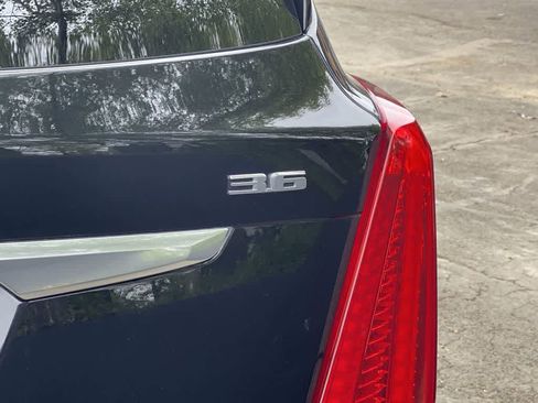 Used 2018 Cadillac XT5 Premium Luxury AWD/4WD image 11