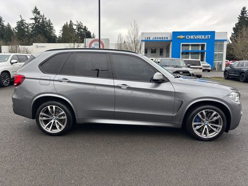 Used 2014 BMW X5 xDrive50i image 4