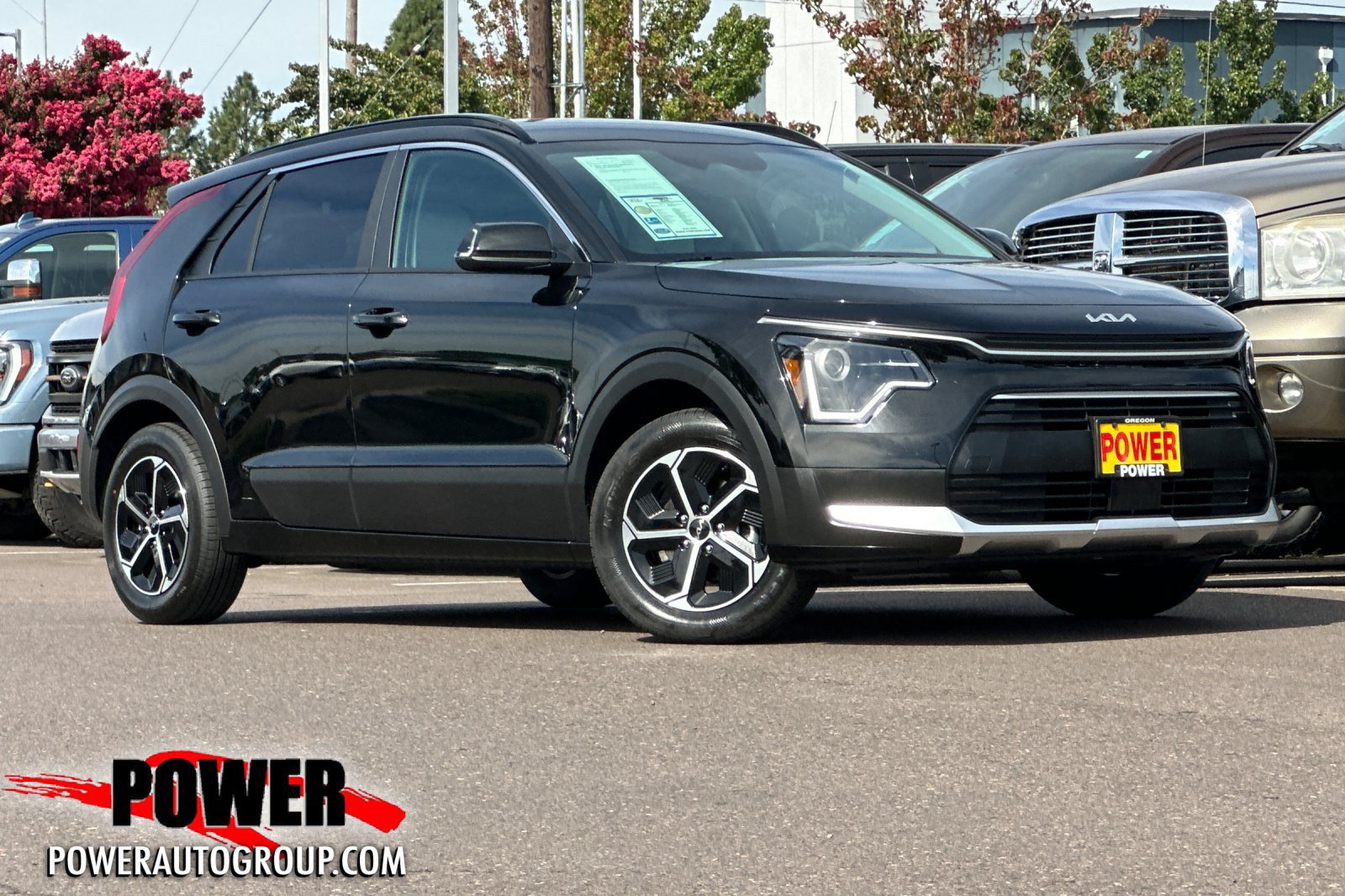 Certified 2026 Kia Niro EX FWD image 1