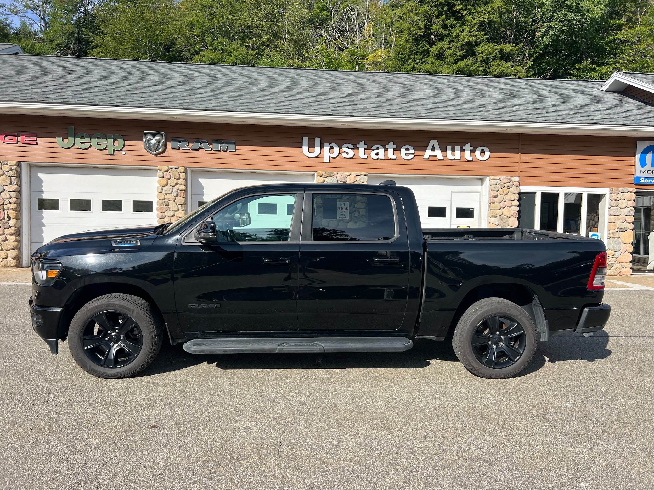 Used 2024 RAM 1500 Big Horn AWD/4WD image 8