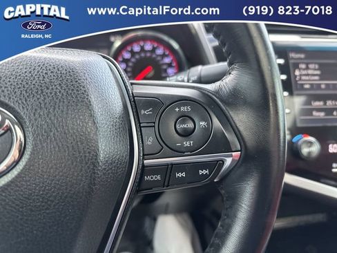 Used 2020 Toyota Camry XSE image 23