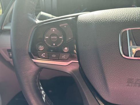 Used 2024 Honda Odyssey Touring image 37