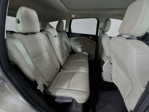 Used 2018 Ford Escape Titanium image 28