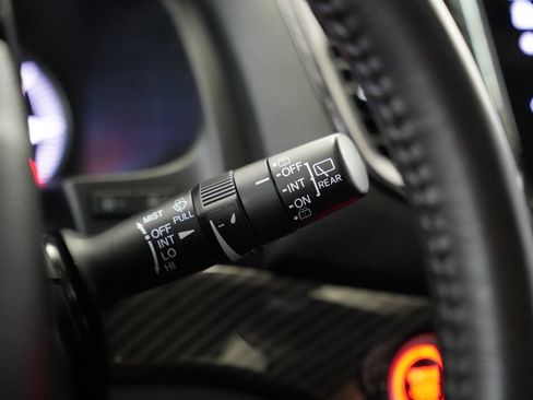 Used 2020 Honda Pilot Touring image 15