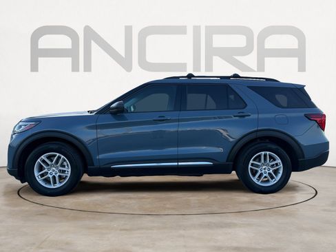 Used 2025 Ford Explorer Active w/ Active Comfort Package RWD image 5