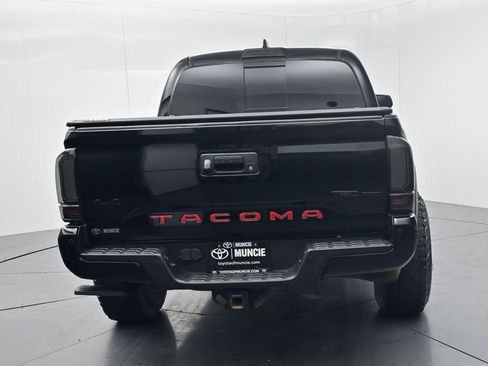 Used 2019 Toyota Tacoma TRD Pro AWD/4WD image 7