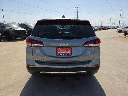 Used 2023 Chevrolet Equinox LT w/ LPO, Floor Liner Package AWD/4WD image 13