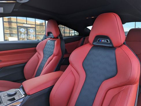 Used 2024 BMW M4 Coupe w/ Executive Package image 35