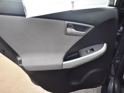 Used 2012 Toyota Prius Two w/ Preferred Accessory Pkg image 30