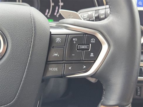 Used 2023 Lexus RX 350 w/ Cold Area Package image 29