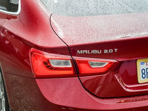 Used 2018 Chevrolet Malibu Premier w/ Premier Sun and Wheel Package FWD image 6