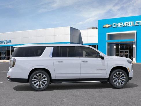 New 2026 Chevrolet Suburban High Country w/ Sun And Tow Package AWD/4WD image 5