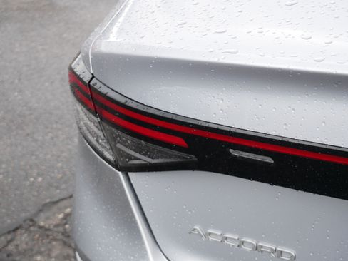 Used 2023 Honda Accord LX image 16