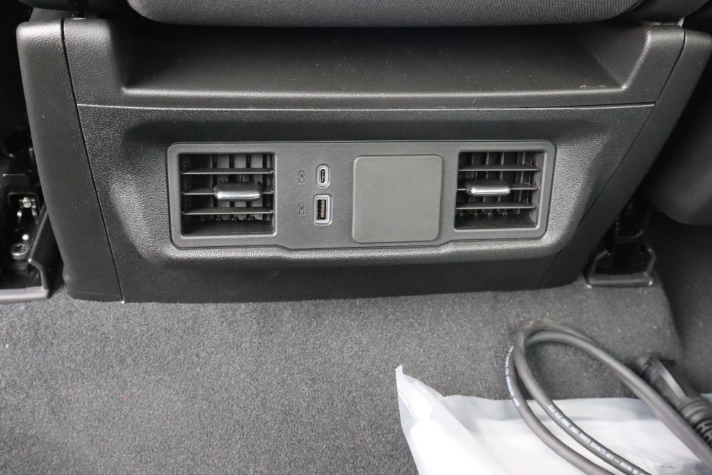 New 2026 Chevrolet Silverado 2500 Custom w/ Custom Value Package AWD/4WD image 19