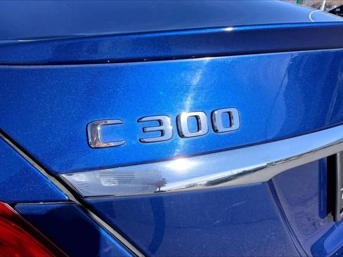 Used 2018 Mercedes-Benz C 300 Sedan w/ Premium Package image 28