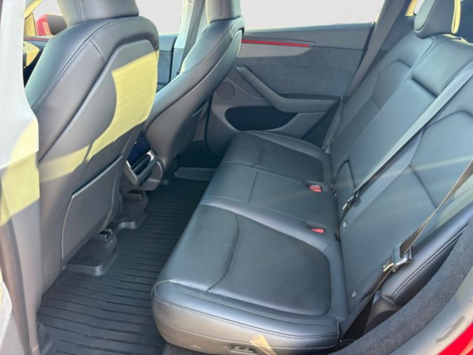 Used 2026 Tesla Model Y 2WD image 18
