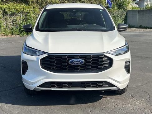 Certified 2024 Ford Escape ST-Line w/ Tech Pack #1 AWD/4WD image 8
