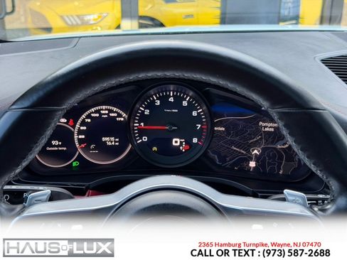Used 2022 Porsche Cayenne Platinum Edition AWD/4WD image 36
