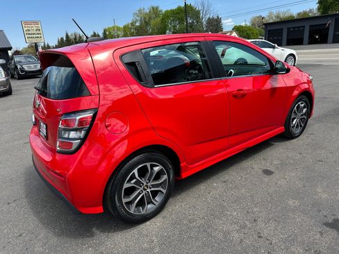 Used 2017 Chevrolet Sonic LT w/ Convenience Package FWD image 6