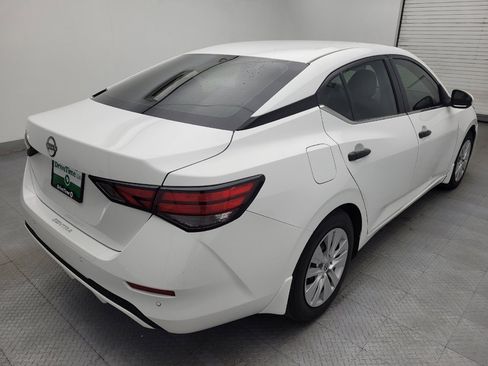 Used 2024 Nissan Sentra S FWD image 9