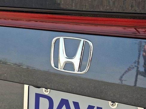 Certified 2025 Honda Civic Sport image 29